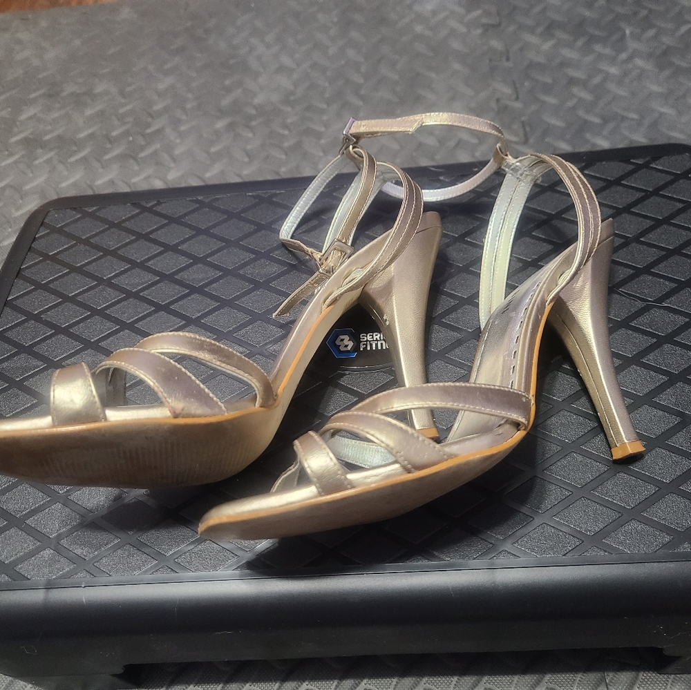 Dress heels